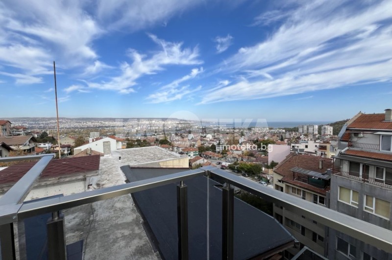 À venda  Mais de 3 quartos Varna , Asparuhovo , 187 m² | 72896002