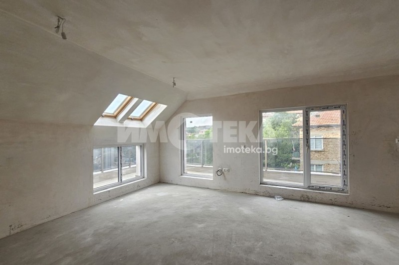 À venda  Mais de 3 quartos Varna , Asparuhovo , 187 m² | 72896002 - imagem [2]
