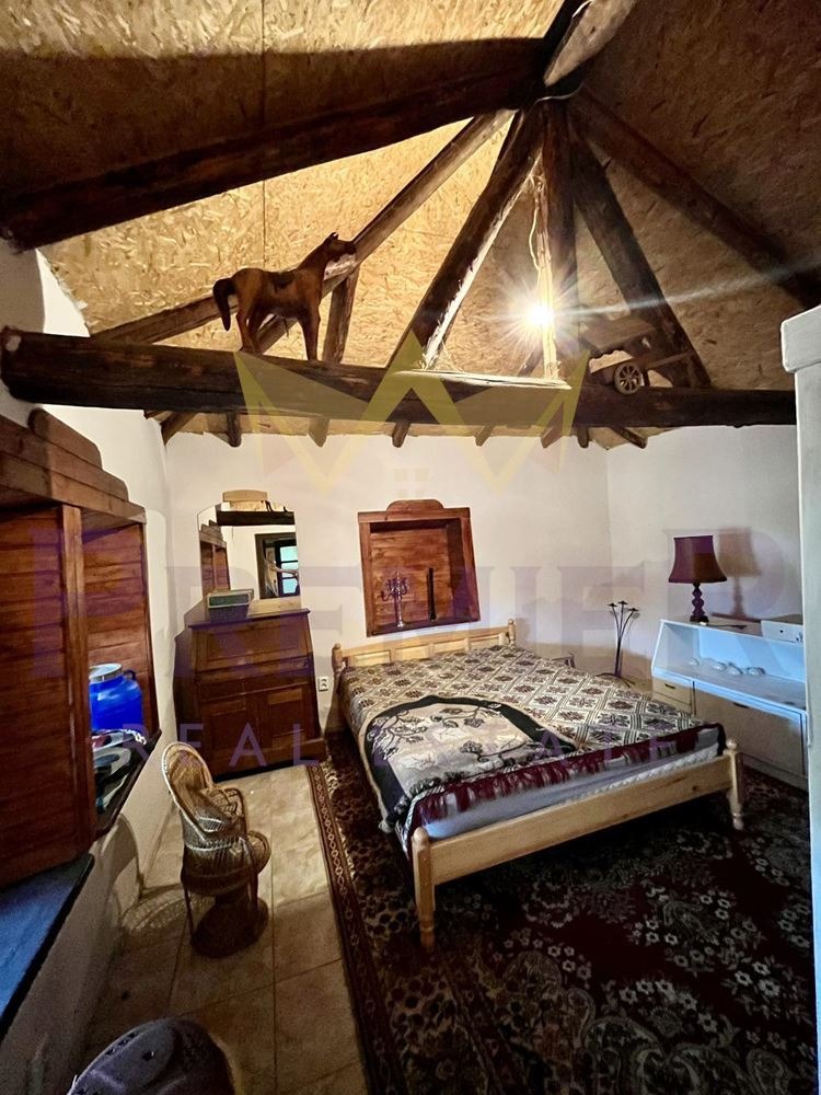 Продава КЪЩА, с. Змеево, област Добрич, снимка 3 - Къщи - 52824620