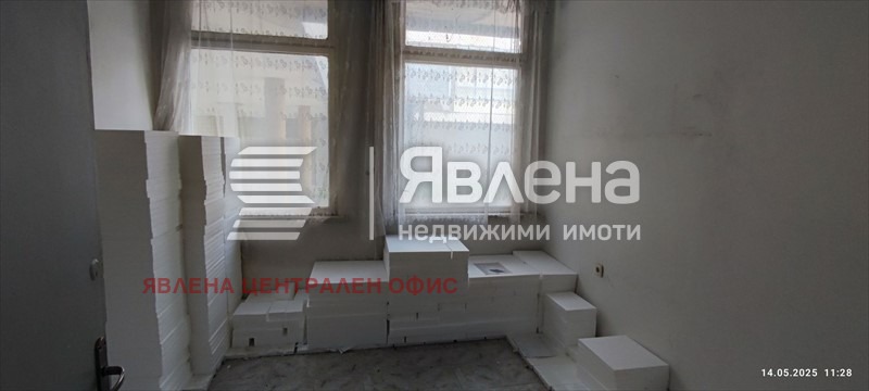 Продава ПРОМ. ПОМЕЩЕНИЕ, гр. Ботевград, област София област, снимка 9 - Производствени сгради - 53158694