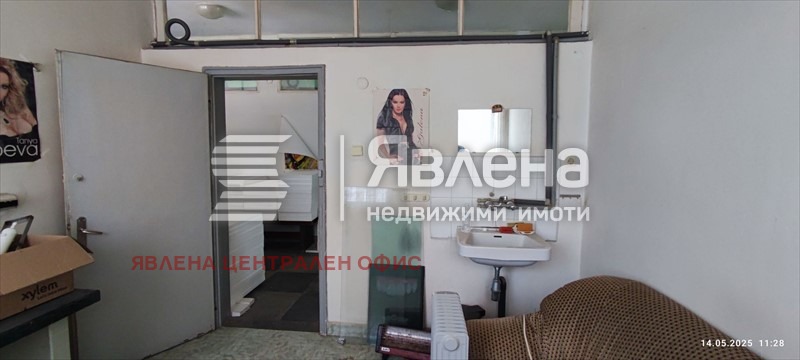 Продава ПРОМ. ПОМЕЩЕНИЕ, гр. Ботевград, област София област, снимка 7 - Производствени сгради - 53158694