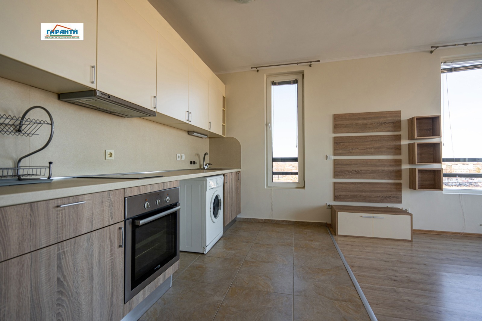 Продава 3-СТАЕН, гр. Пловдив, Кършияка, снимка 3 - Апартаменти - 54406107