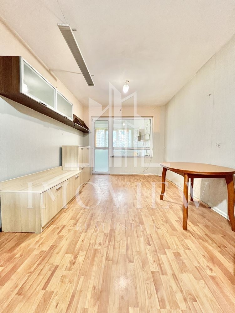 Продава 2-СТАЕН, гр. Варна, Бриз, снимка 2 - Апартаменти - 53592134