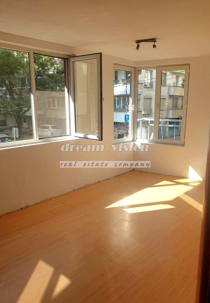 À vendre  2 chambres Sofia , Belite brezi , 82 m² | 44260136 - image [3]