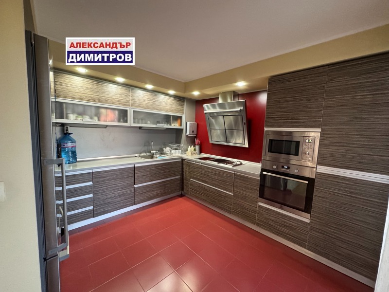 Продава КЪЩА, гр. Русе, Център, снимка 4 - Къщи - 51898755