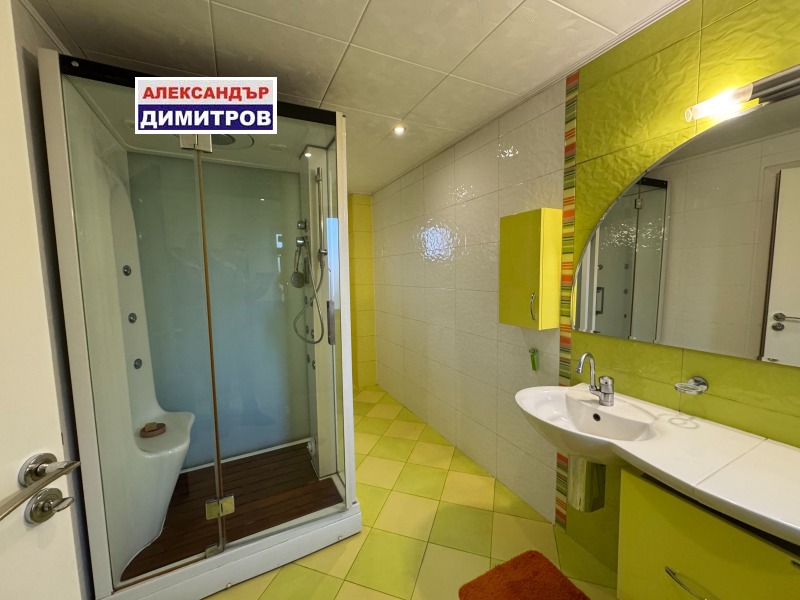 Продава КЪЩА, гр. Русе, Център, снимка 7 - Къщи - 51898755