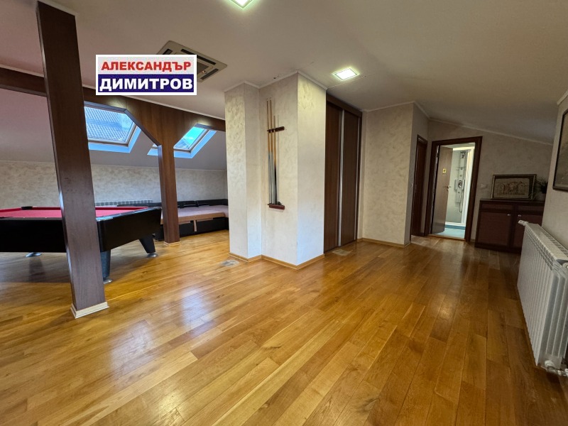 Продава КЪЩА, гр. Русе, Център, снимка 16 - Къщи - 51898755