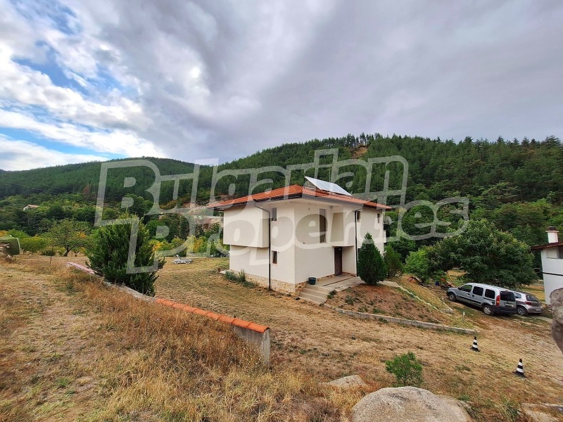 Продава КЪЩА, с. Градево, област Благоевград, снимка 4 - Къщи - 52798282