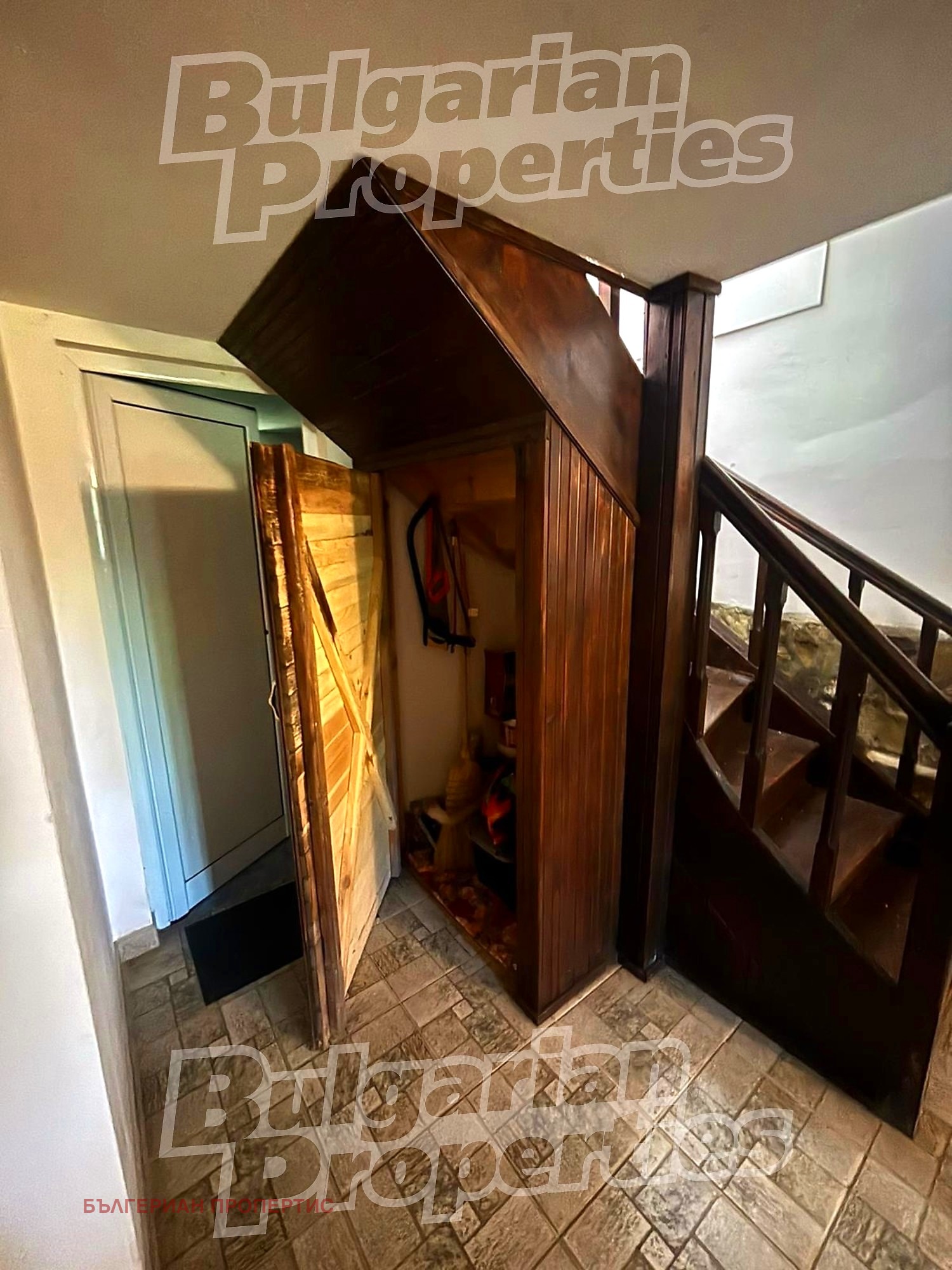 Продава КЪЩА, гр. Трявна, област Габрово, снимка 16 - Къщи - 54777992