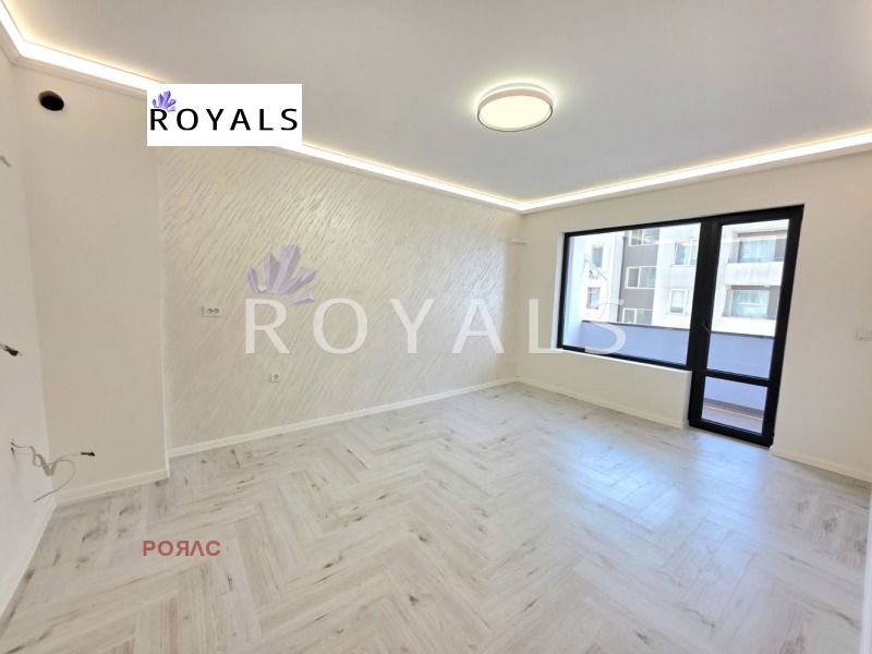 Продава 2-СТАЕН в град Варна, Стадион Спартак - 51 кв.м / 149 900 € » 293 178.92 лв., РОЯЛС