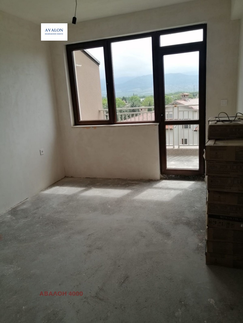 De vânzare  1 dormitor Plovdiv , Ostromila , 58 mp | 56344459 - imagine [2]