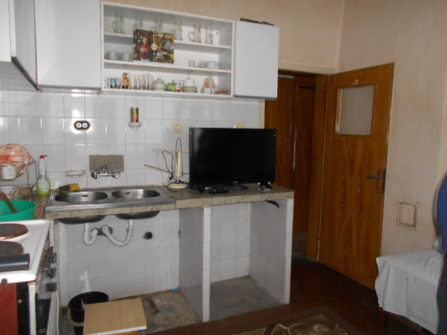 Продава  2-стаен град Монтана , Идеален център , 75 кв.м | 71745567 - изображение [3]