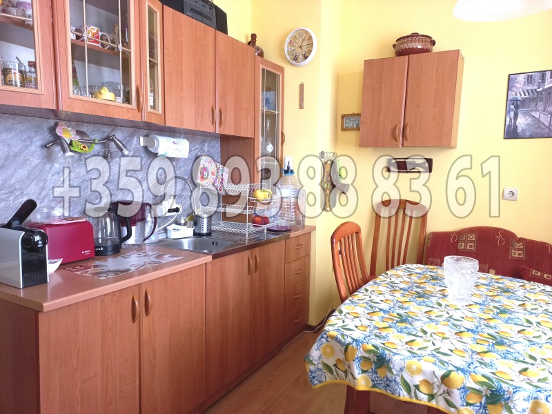 Продава МНОГОСТАЕН, гр. Бургас, област Бургас, снимка 3 - Апартаменти - 52779861