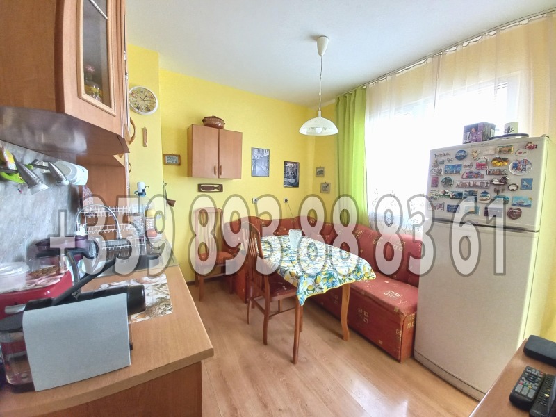 Продава МНОГОСТАЕН, гр. Бургас, област Бургас, снимка 2 - Апартаменти - 52779861