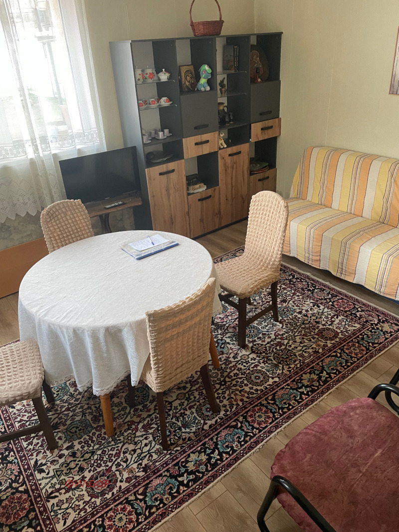 Продава КЪЩА, гр. Перник, Църква, снимка 15 - Къщи - 52363781