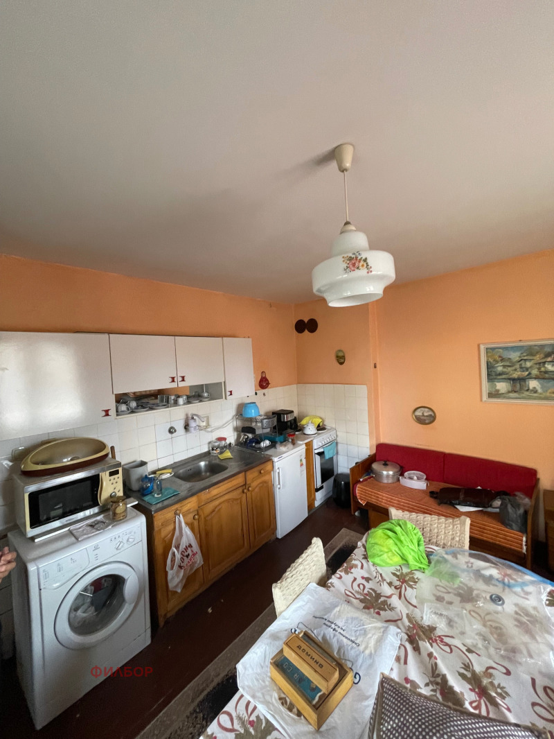 Продава КЪЩА, гр. Перник, Църква, снимка 13 - Къщи - 52363781