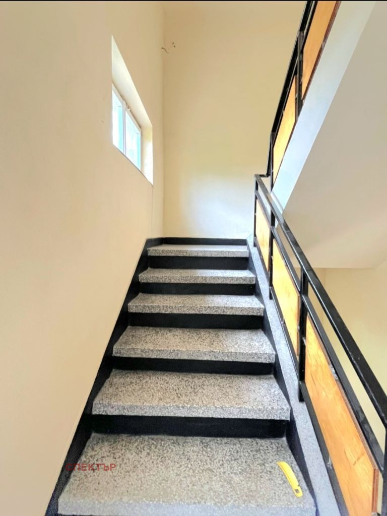 Продава КЪЩА, гр. Перник, Могиличе, снимка 10 - Къщи - 53429379