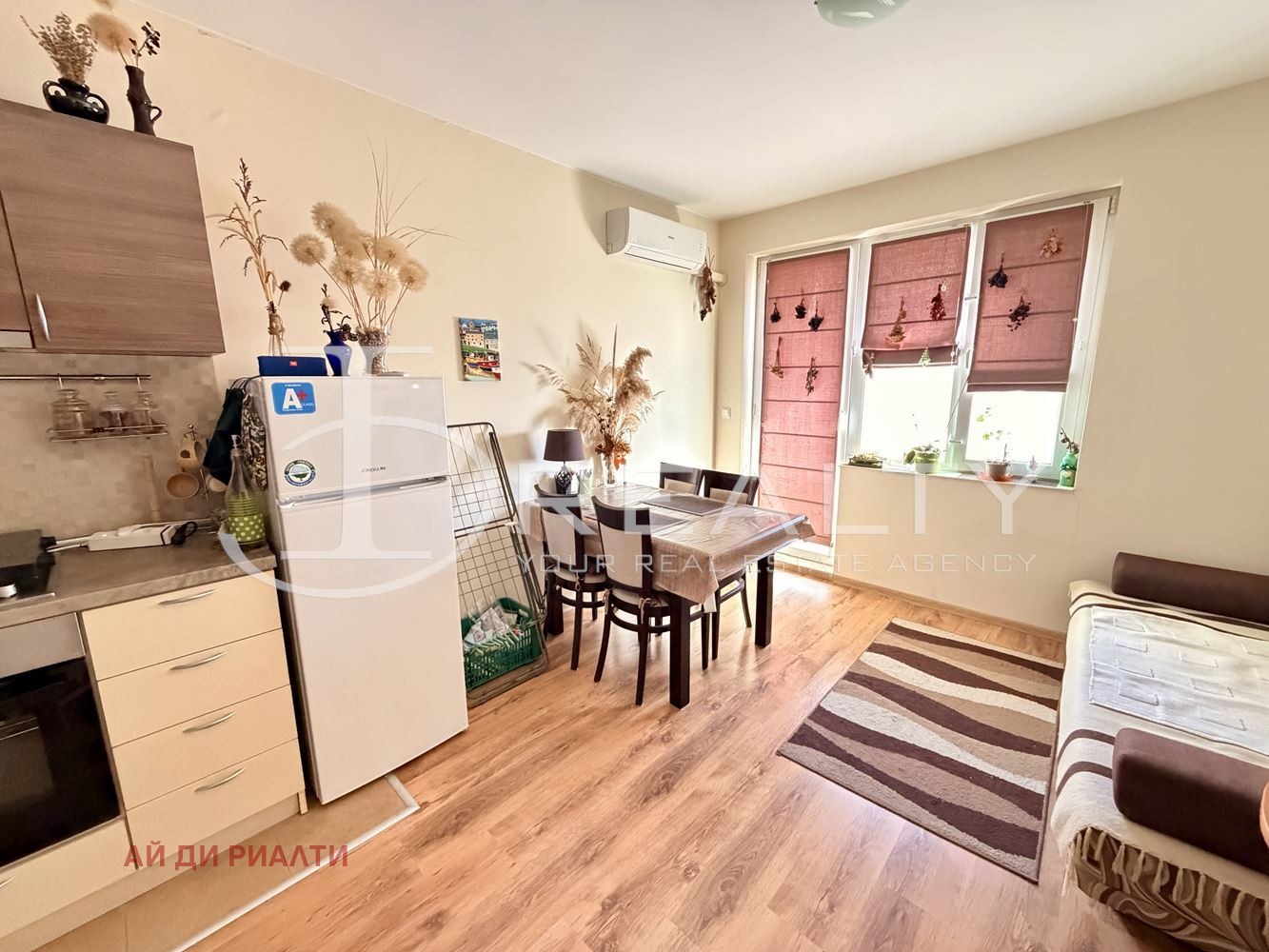 Продава 2-СТАЕН, гр. Несебър, област Бургас, снимка 2 - Апартаменти - 53944617