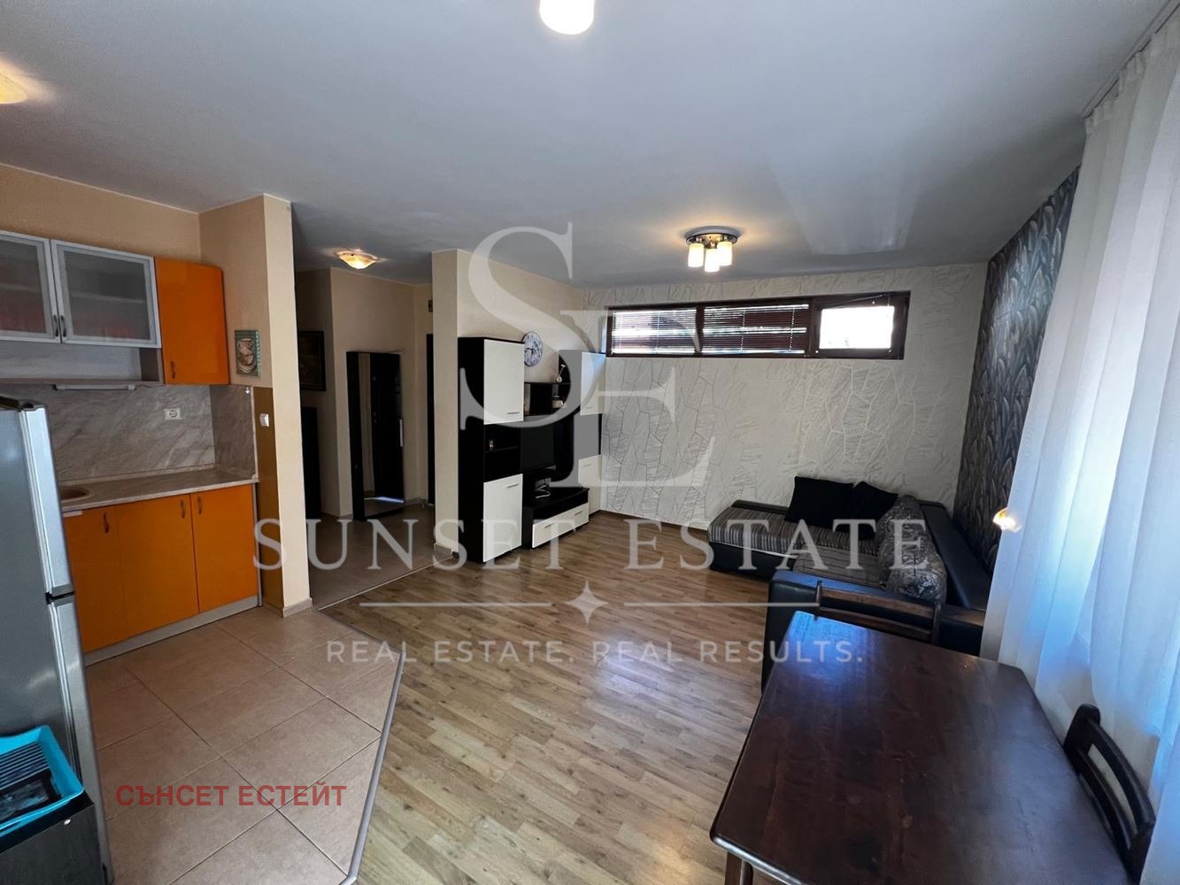 Продава 2-СТАЕН, гр. Бургас, Сарафово, снимка 2 - Апартаменти - 55540479
