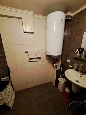 1 chambre Lyatno kino Trakiya, Varna 6