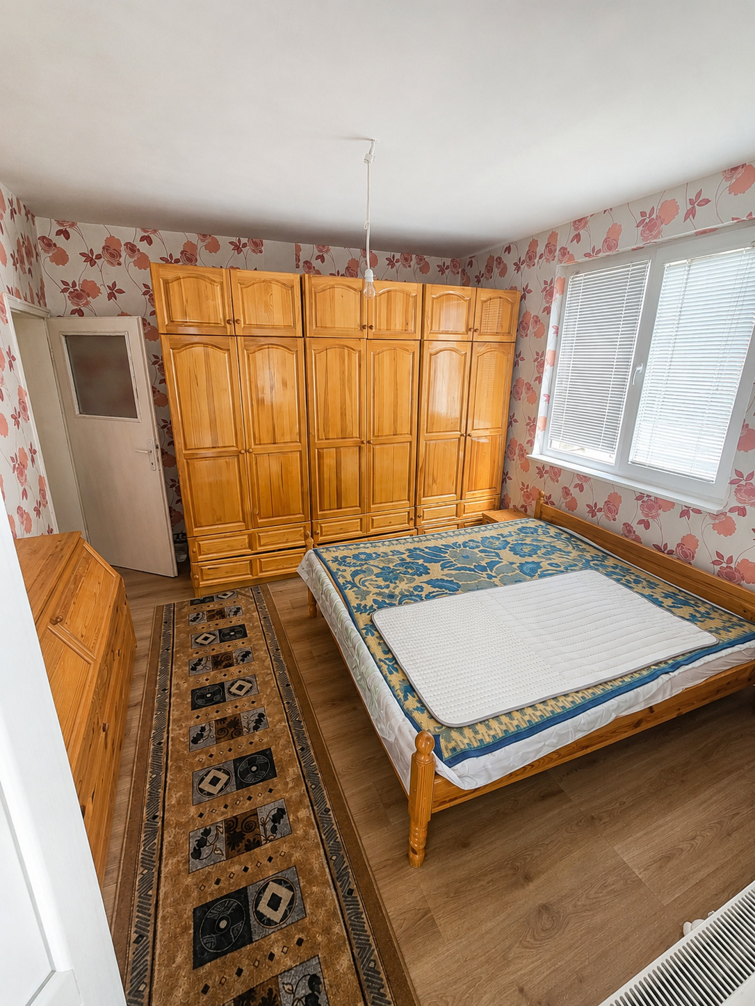 Продава ЕТАЖ ОТ КЪЩА, гр. Кюстендил, Център, снимка 2 - Етаж от къща - 55419700