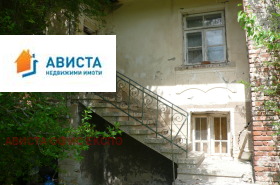 Casa Garlo, regione Pernik 7