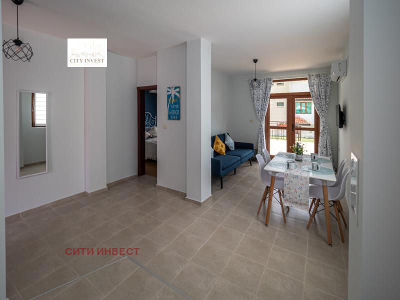 Продава КЪЩА, гр. Свети Влас, област Бургас, снимка 14 - Къщи - 53151244