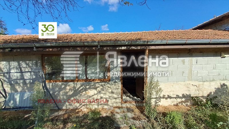 Продава КЪЩА, с. Петров дол, област Варна, снимка 14 - Къщи - 54060208