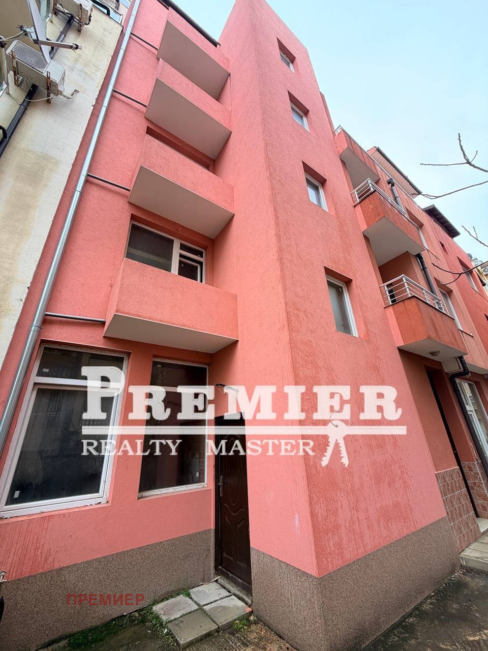 Продава ХОТЕЛ, гр. Поморие, област Бургас