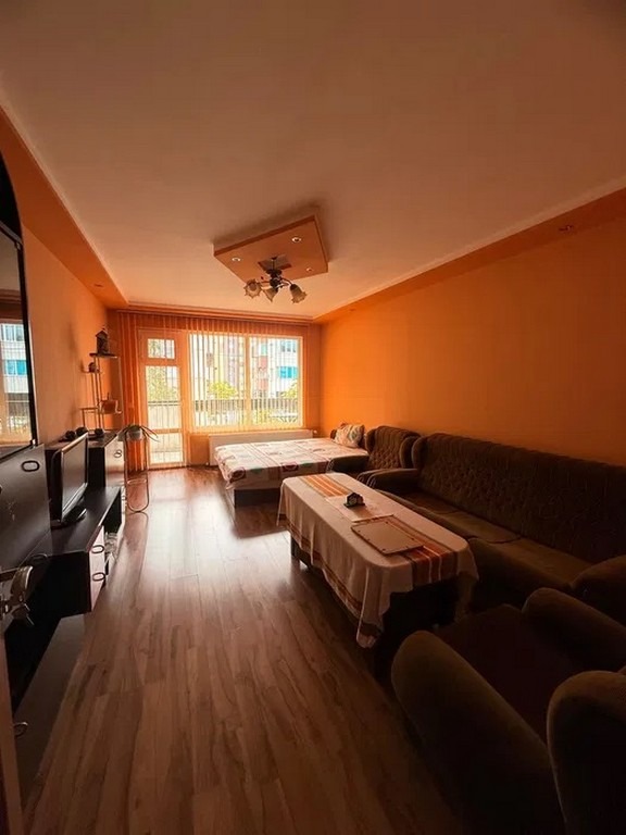 Продава 3-СТАЕН, гр. Кърджали, Възрожденци, снимка 1 - Апартаменти - 53184397