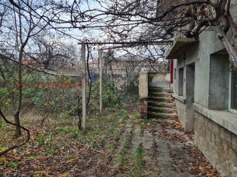 Продава ЕТАЖ ОТ КЪЩА, гр. Кюстендил, Център, снимка 17 - Етаж от къща - 52781090