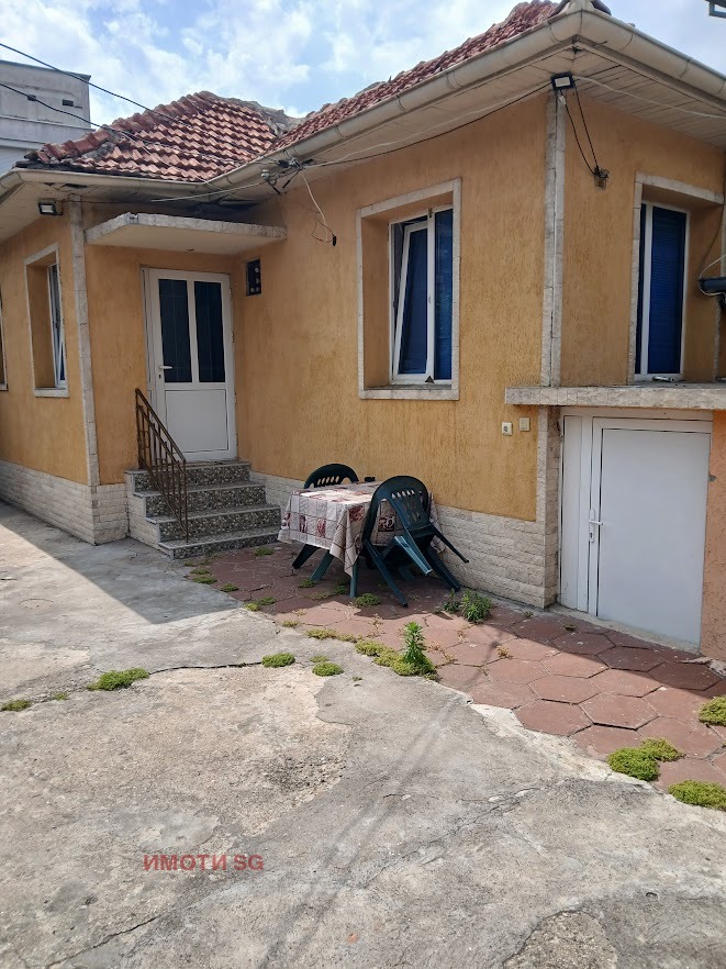 Te koop  Huis Ruse , Rodina 2 , 65 m² | 27166120 - afbeelding [2]