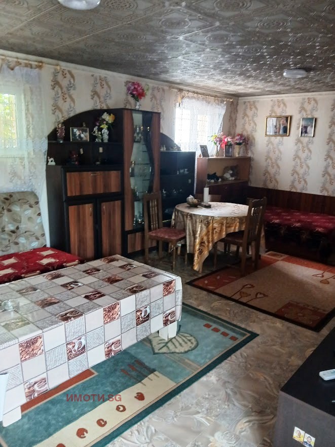 Te koop  Huis Ruse , Rodina 2 , 65 m² | 27166120 - afbeelding [14]