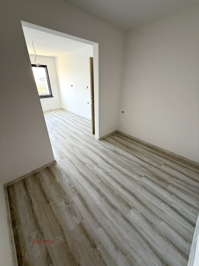 Продава КЪЩА, с. Богомилово, област Стара Загора, снимка 9 - Къщи - 52087950