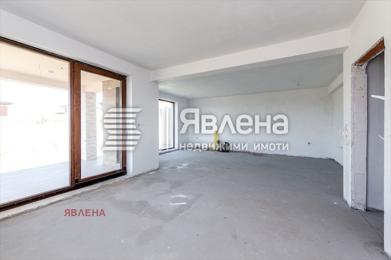 Продава КЪЩА, с. Гурмазово, област София област, снимка 8 - Къщи - 53892231