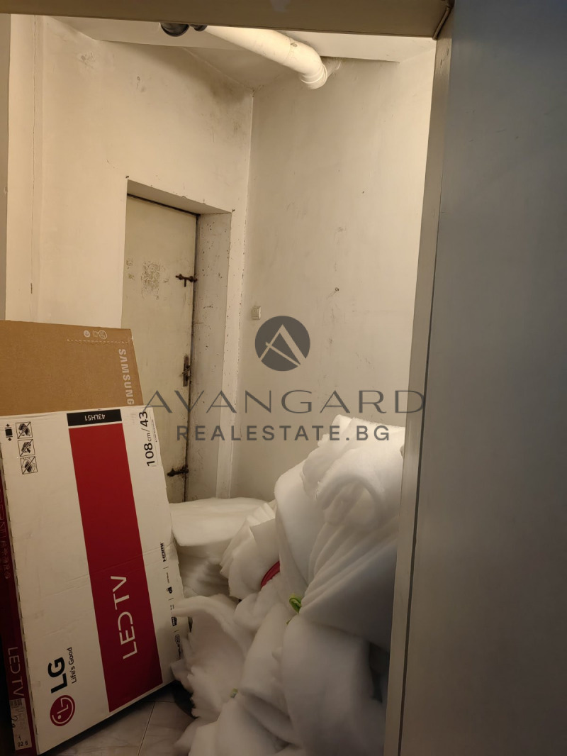 En venta  Comercio Plovdiv , Proslav , 208 metros cuadrados | 28807295 - imagen [6]