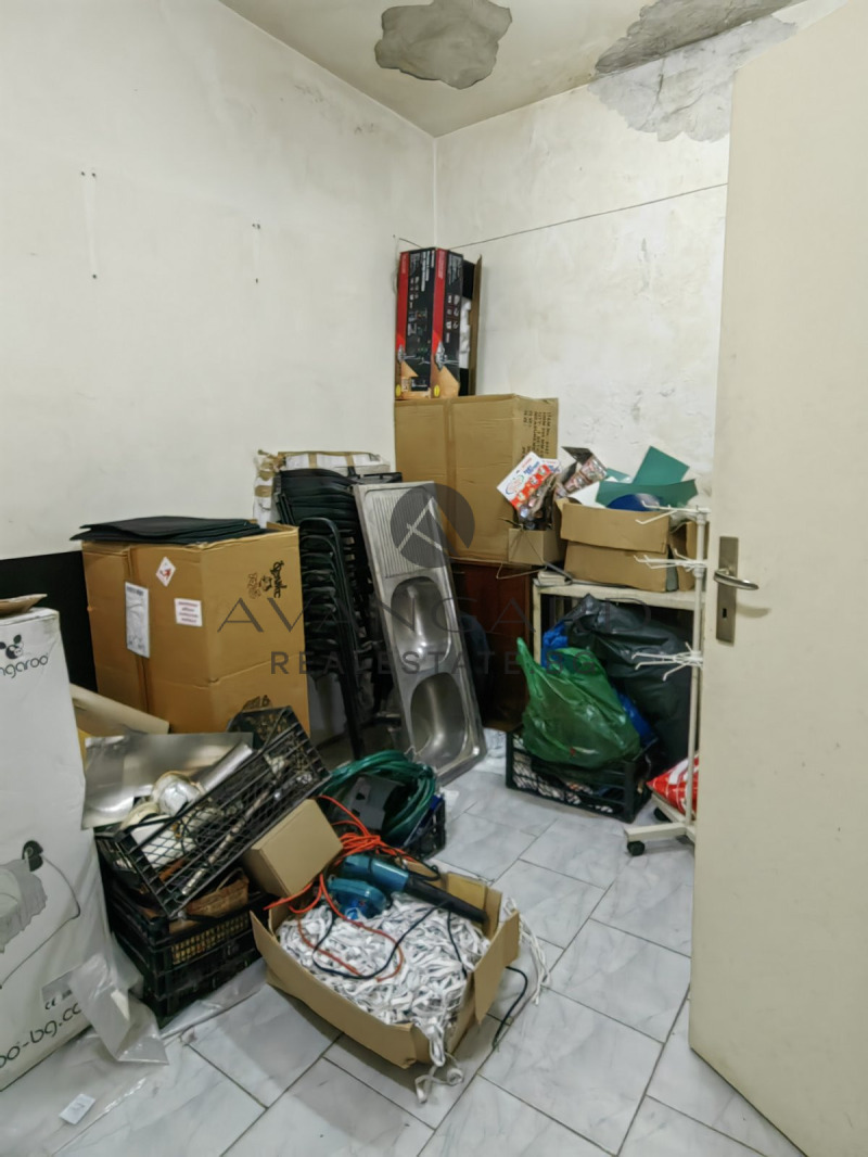 En venta  Comercio Plovdiv , Proslav , 208 metros cuadrados | 28807295 - imagen [5]