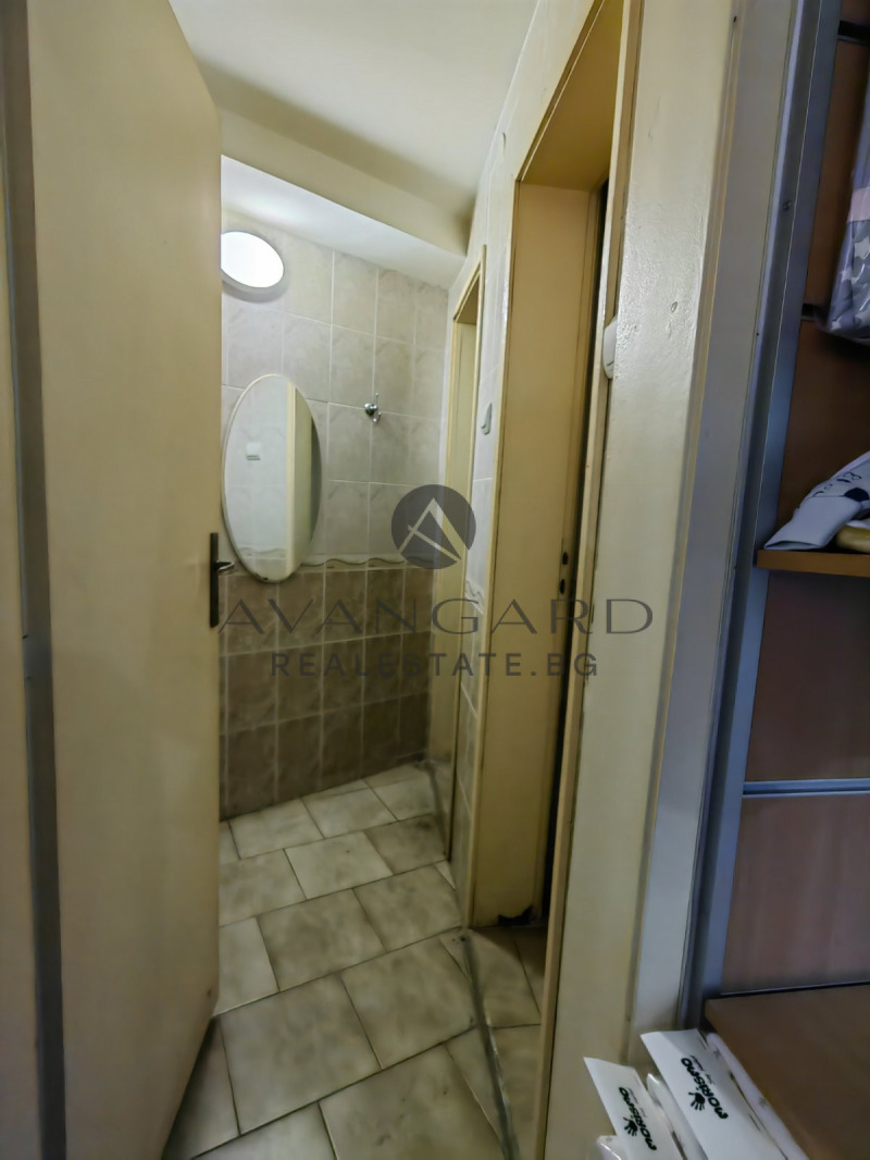En venta  Comercio Plovdiv , Proslav , 208 metros cuadrados | 28807295 - imagen [10]