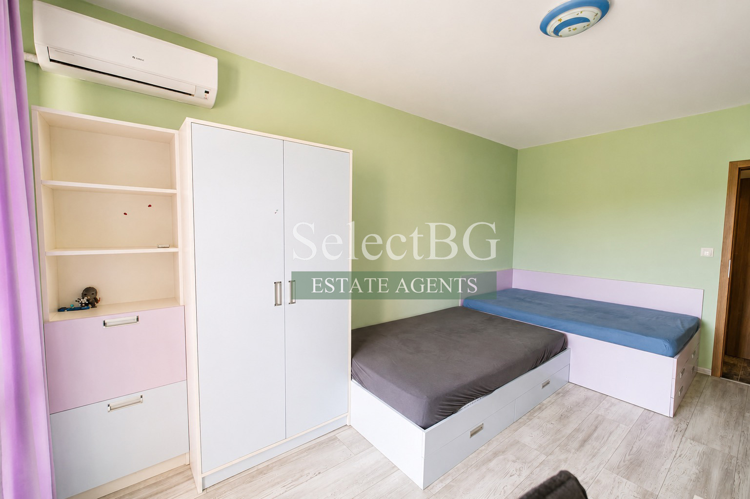Продава 3-СТАЕН, гр. Велико Търново, Център, снимка 9 - Апартаменти - 54353813