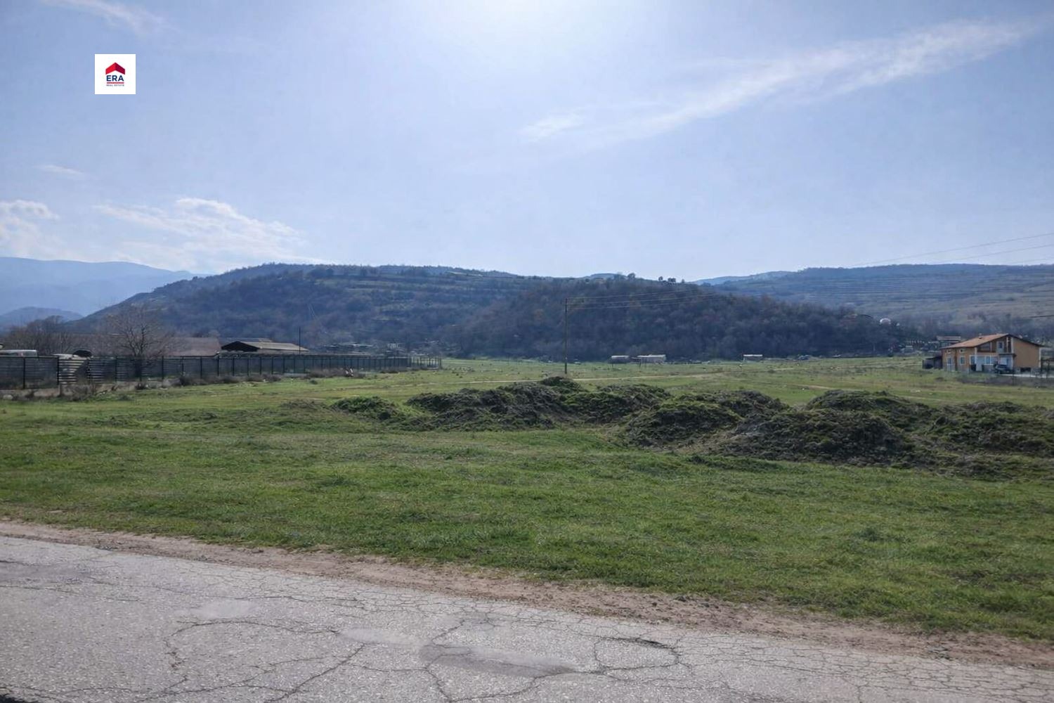 Продава ПАРЦЕЛ, с. Първенец, област Пловдив