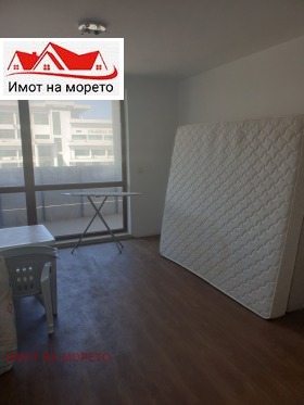 2 υπνοδωμάτια Πρημορσκο, περιοχή Μπουργκάς 3
