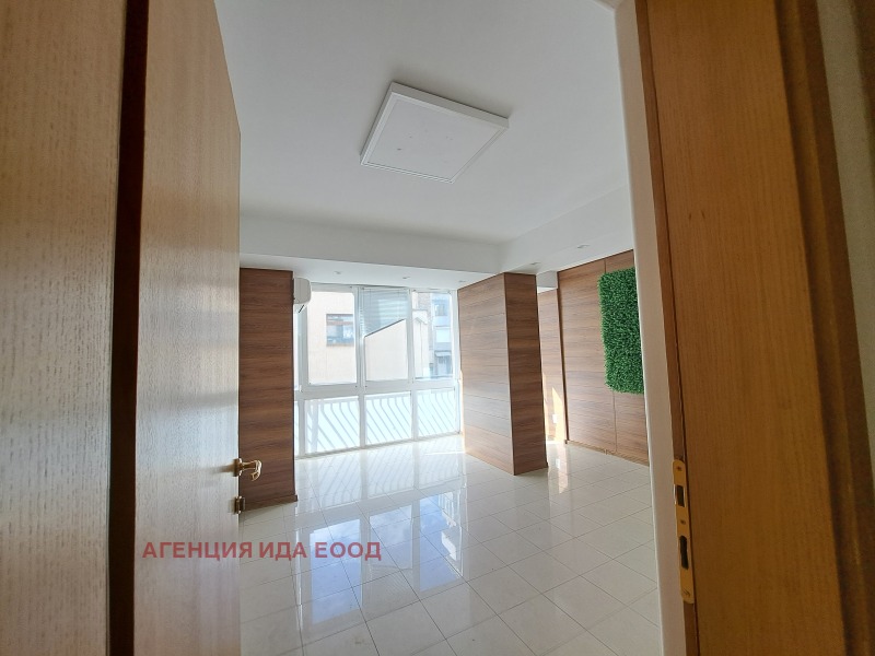 Продава МНОГОСТАЕН, гр. София, Медицинска академия, снимка 5 - Апартаменти - 52820058