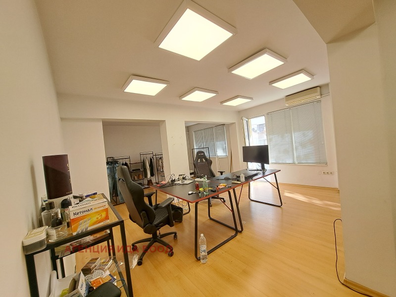 Продава МНОГОСТАЕН, гр. София, Медицинска академия, снимка 6 - Апартаменти - 52820058