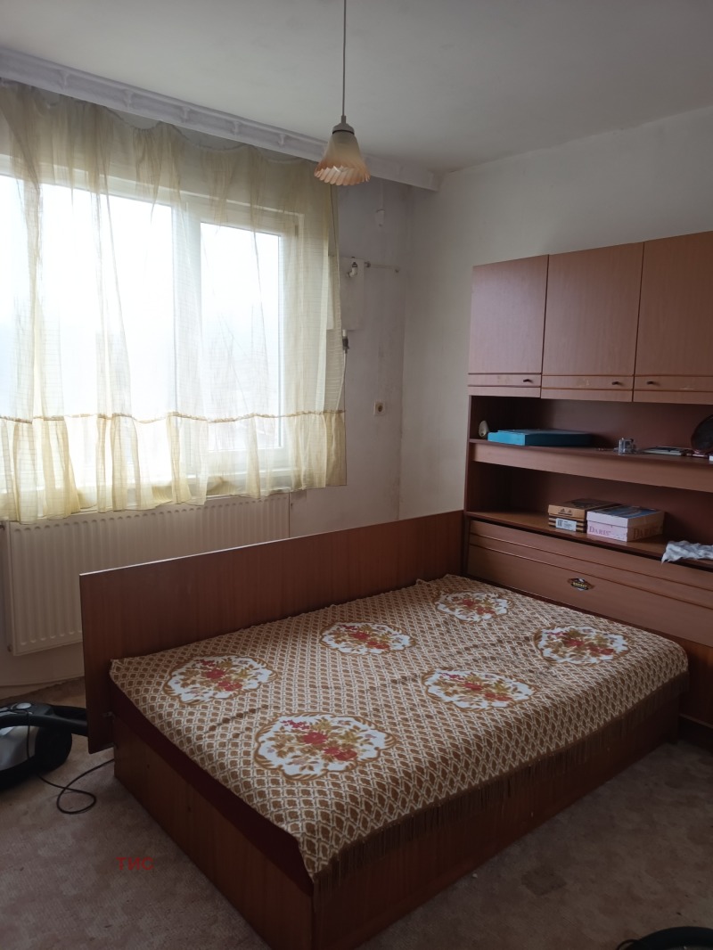 Продава КЪЩА, с. Пиперков чифлик, област Кюстендил, снимка 1 - Къщи - 49357451