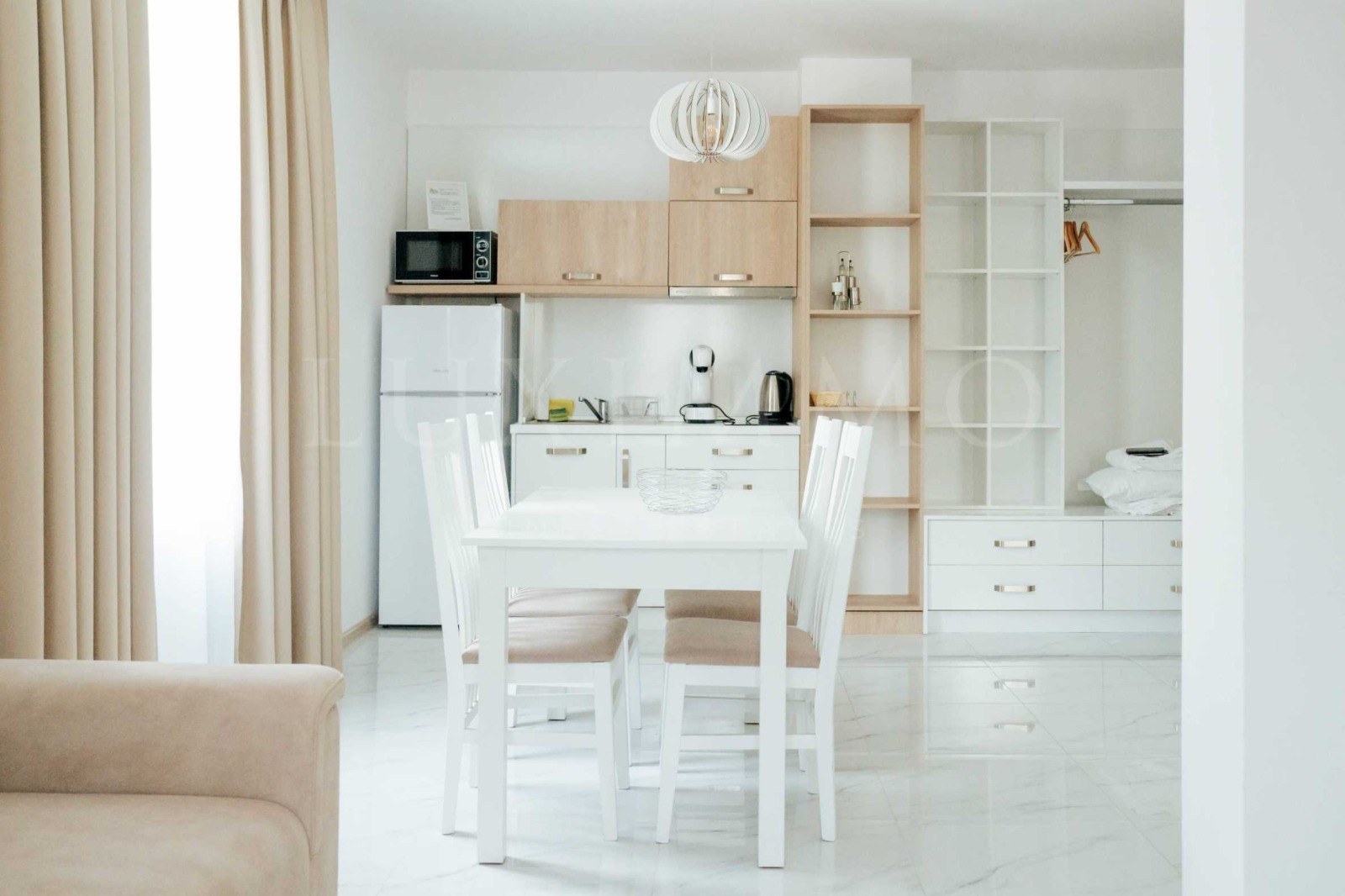 Продава 2-СТАЕН, гр. Приморско, област Бургас, снимка 2 - Апартаменти - 47259160