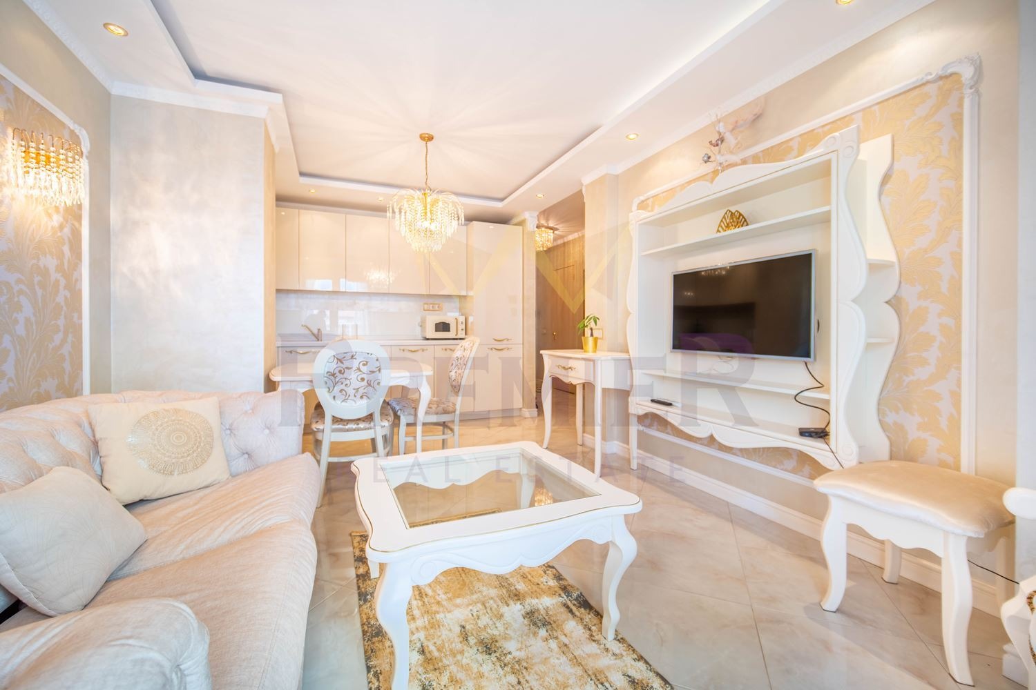 Продава 2-СТАЕН, гр. Варна, Център, снимка 2 - Апартаменти - 54519343