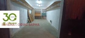 Гараж, Паркомясто Левски 1, Варна 1