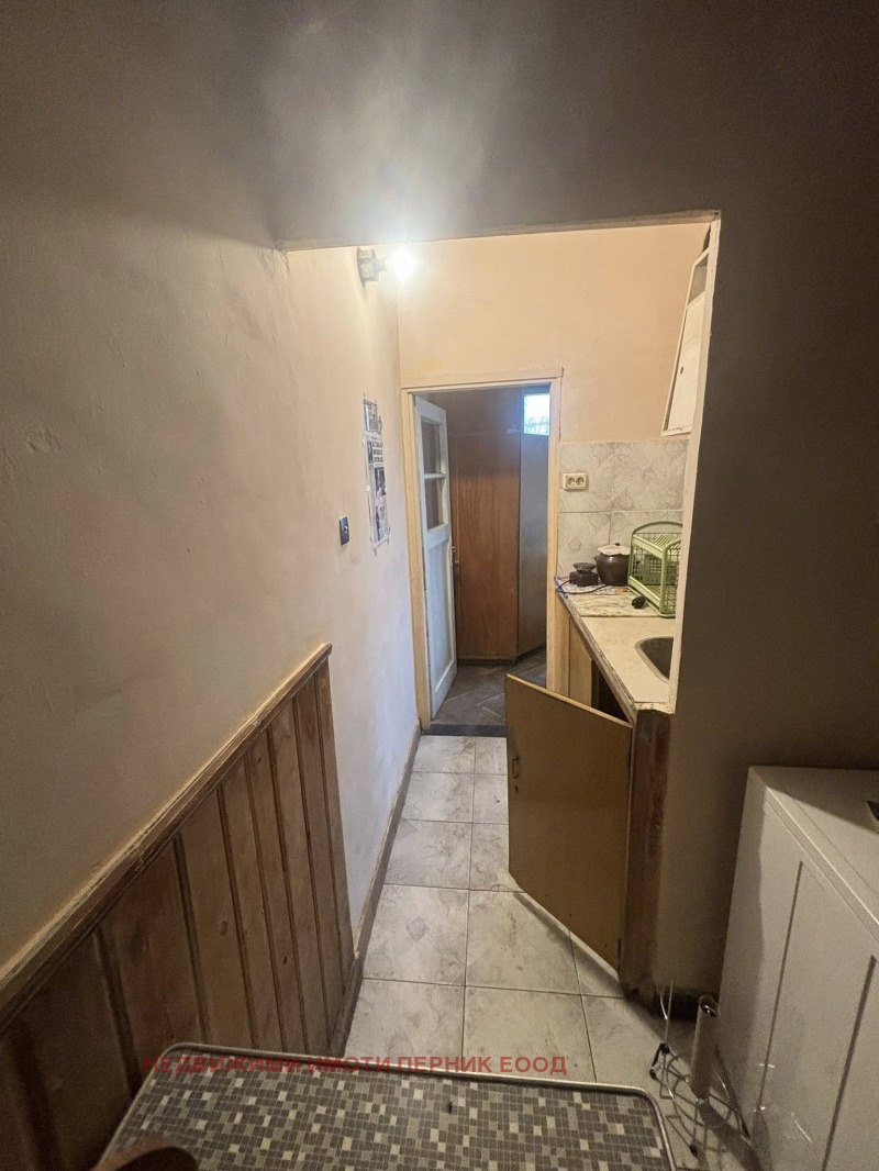 Продава 2-СТАЕН, гр. Перник, Димова махала, снимка 8 - Апартаменти - 52359988