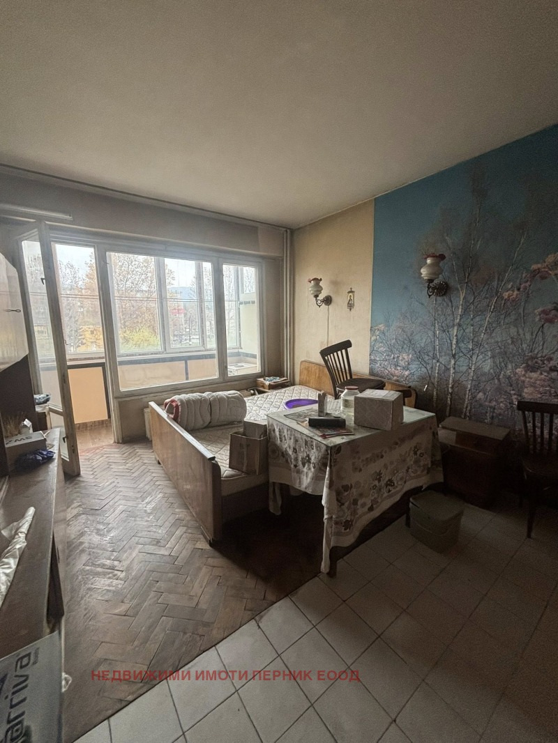 Продава 2-СТАЕН, гр. Перник, Димова махала, снимка 5 - Апартаменти - 52359988