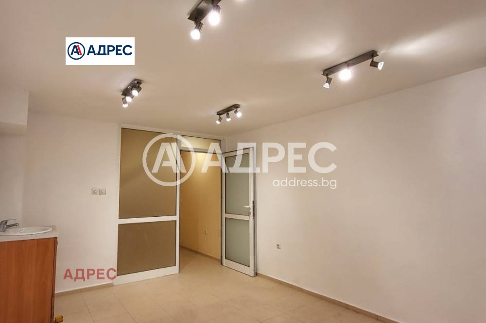 Продава ОФИС, гр. Варна, Окръжна болница-Генерали, снимка 2 - Офиси - 53902728